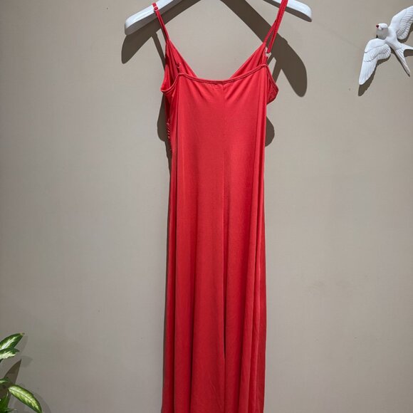 Red Mea Eor Dress - Picture 3 of 3